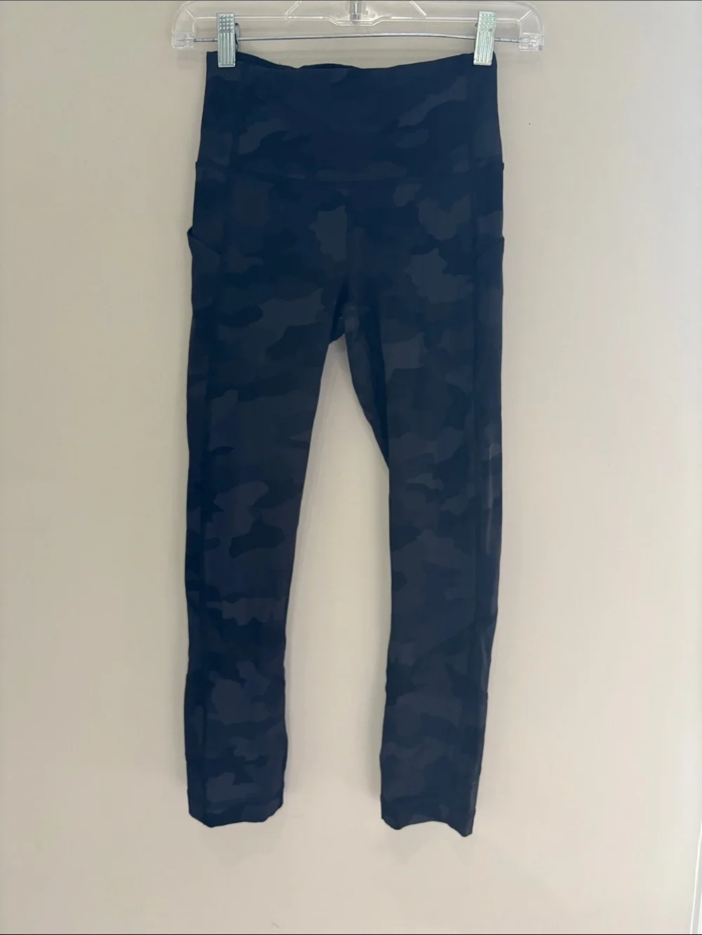 Lululemon Pace Rival High-Rise Crop 22